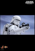 Star Wars The Force Awakens: First Order Snowtrooper thumbnail 10