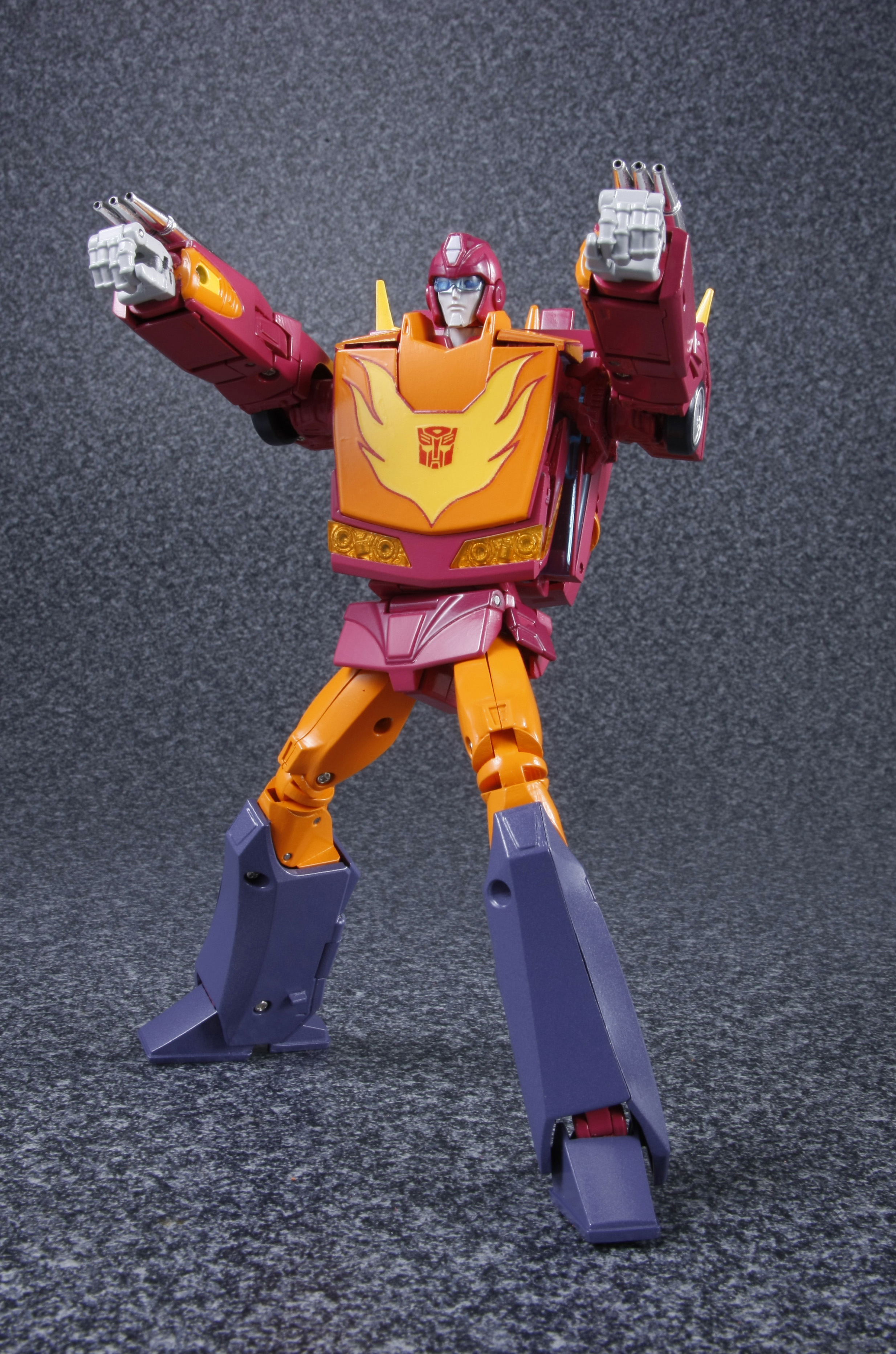 Transformer Masterpiece: MP-28 Hot Rodimus