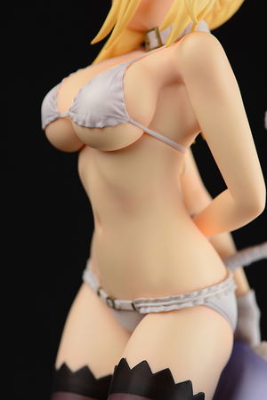 Fairy Tail 1/6 Scale Pre-Painted PVC Figure: Lucy Heartfilia White Cat Gravure Style_