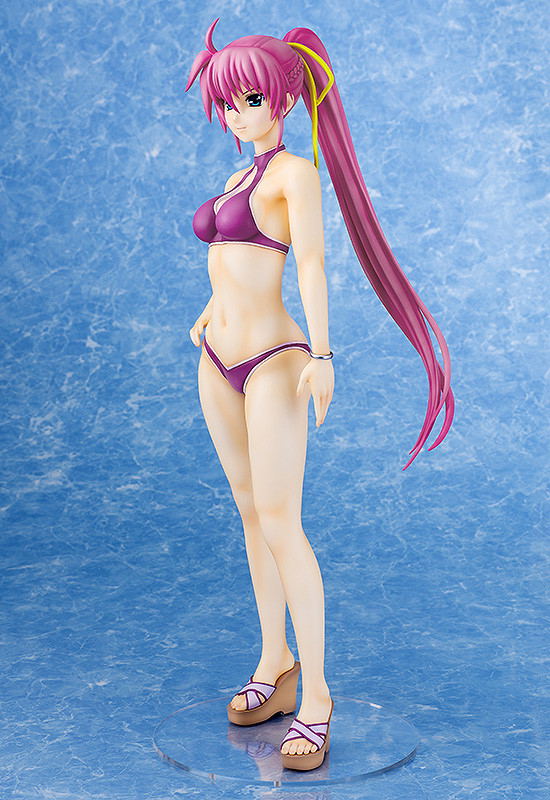 Magical Girl Lyrical Nanoha The Movie 2nd A's 1/4 Scale Pre-Painted Figure: Signum Swimsuit Ver. image 5