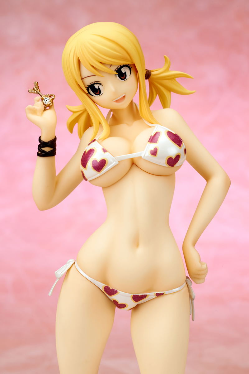 Fairy Tail 1/7 Scale Pre-Painted PVC Figure: Lucy Heartfilia image 5