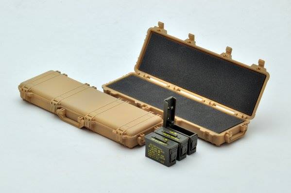 Little Armory 1/12 Scale Plastic Mdel Kit: Military Hard Case A2