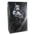 Star Wars The Force Awakens 1/6 Scale Collectible Figure: Captain Phasma thumbnail 20