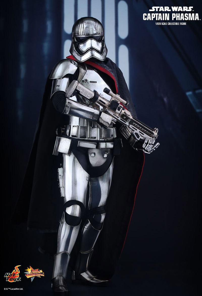 Star Wars The Force Awakens 1/6 Scale Collectible Figure: Captain Phasma image 4
