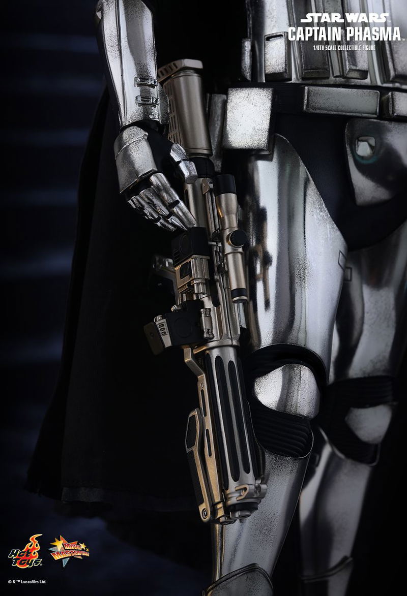 Star Wars The Force Awakens 1/6 Scale Collectible Figure: Captain Phasma image 9