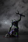 Legacy Of Revoltech Rebuild of Evangelion: EVA Unit 01 thumbnail 10