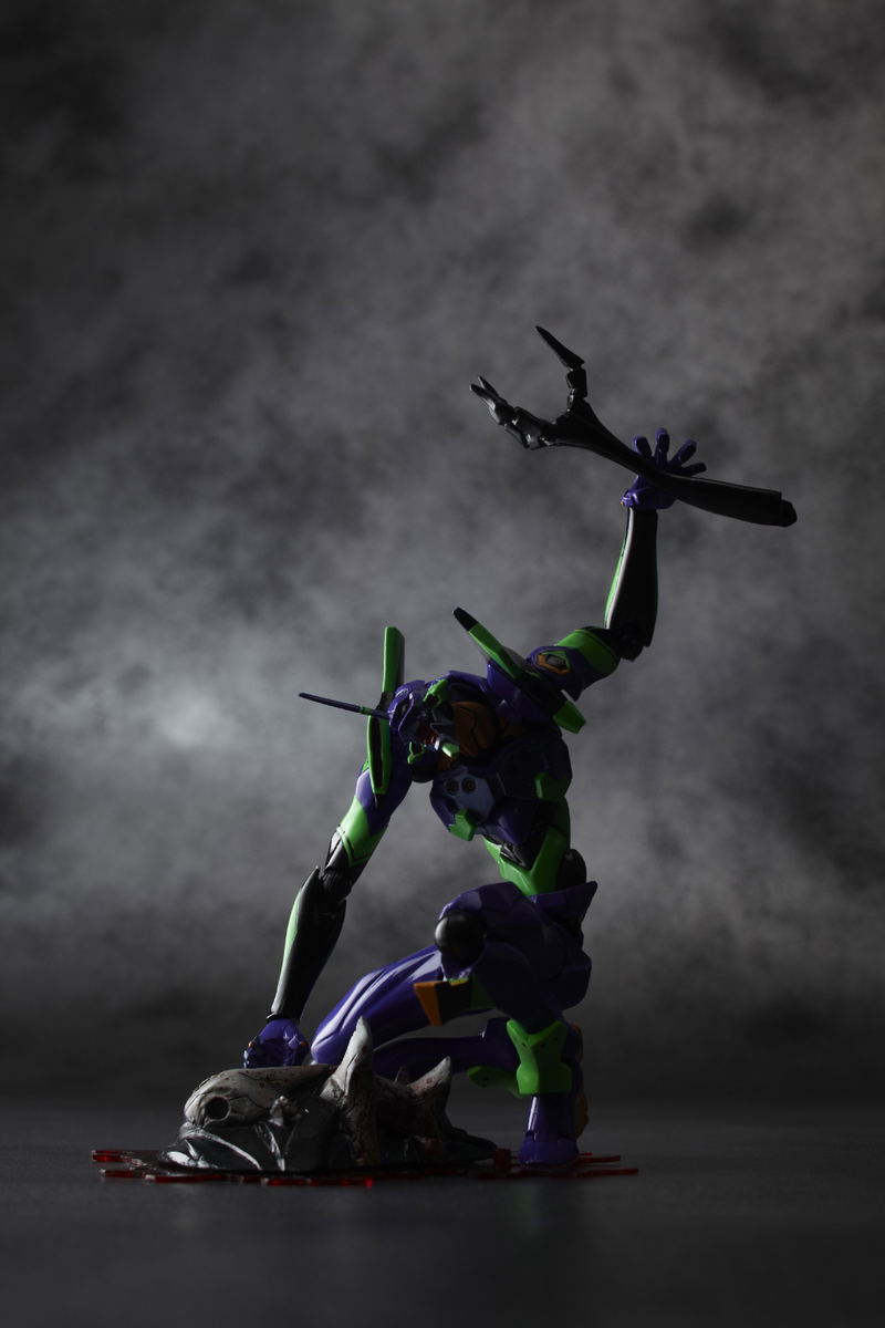 Legacy Of Revoltech Rebuild of Evangelion: EVA Unit 01 image 10