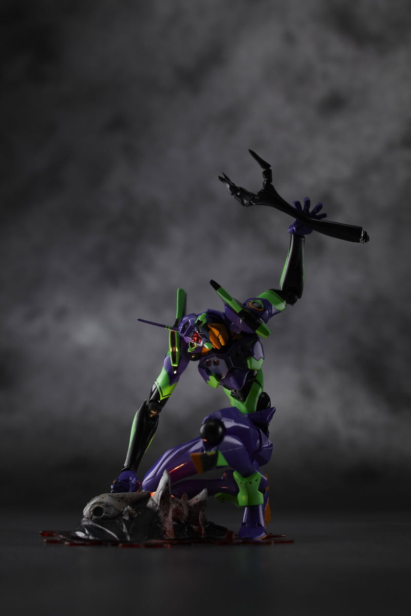 Legacy Of Revoltech Rebuild of Evangelion: EVA Unit 01 image 12