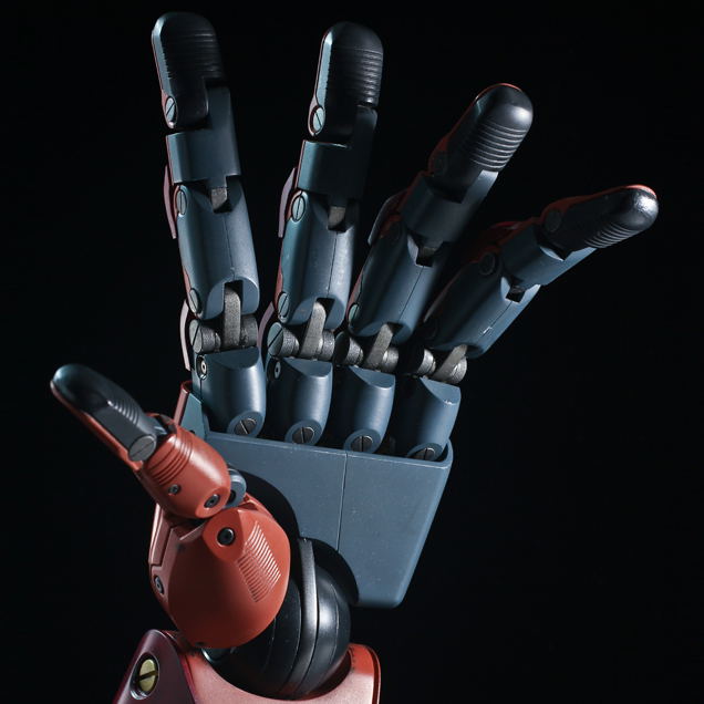 Metal Gear Solid V The Phantom Pain 1/1 Scale: Bionic Arm