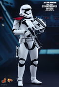 Star Wars The Force Awakens 1/6 Scale Collectible Figure: First Order Stormtrooper Officer thumbnail 4