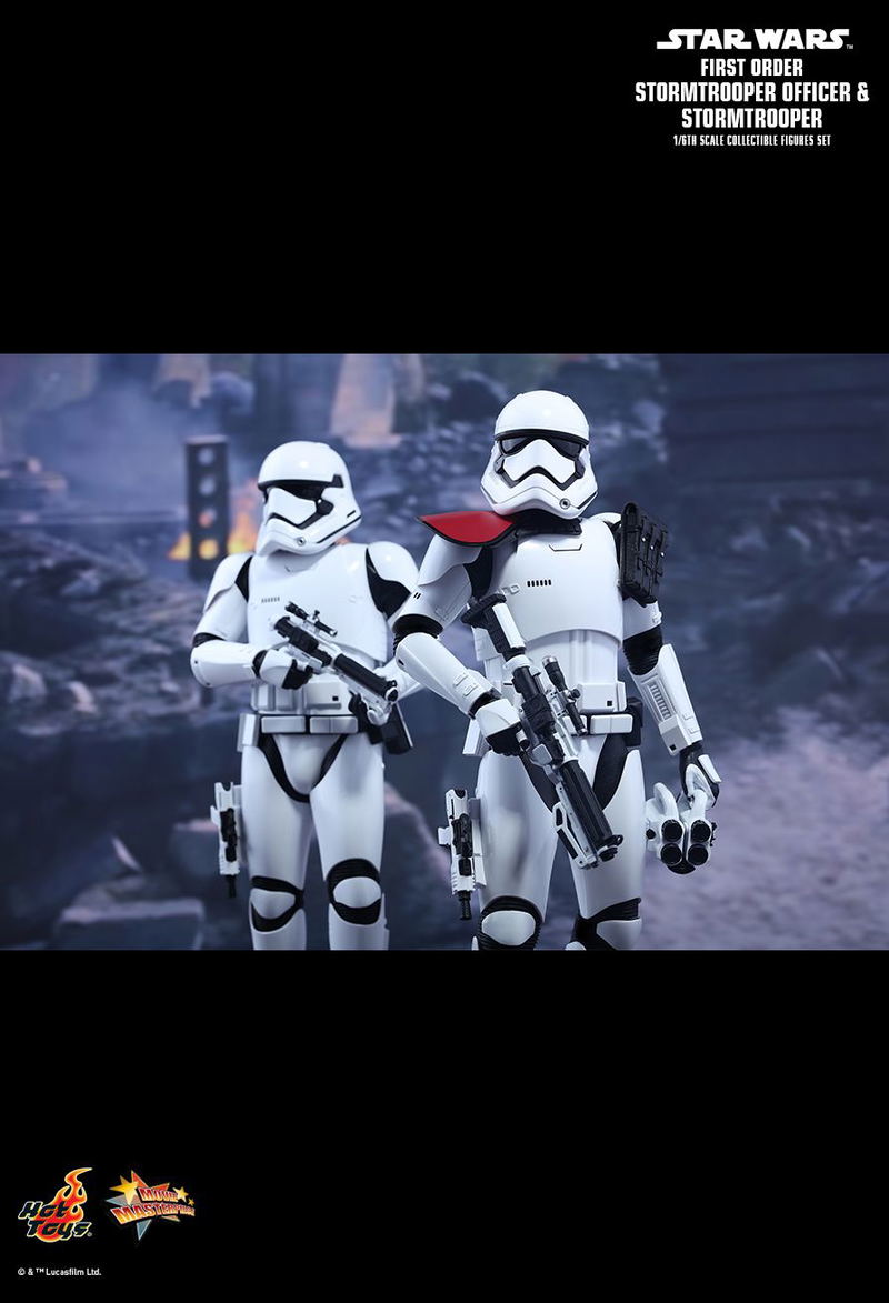 Star Wars The Force Awakens 1/6 Scale Collectible Figure: First Order Stormtrooper Officer and First Order Stormtrooper image 2