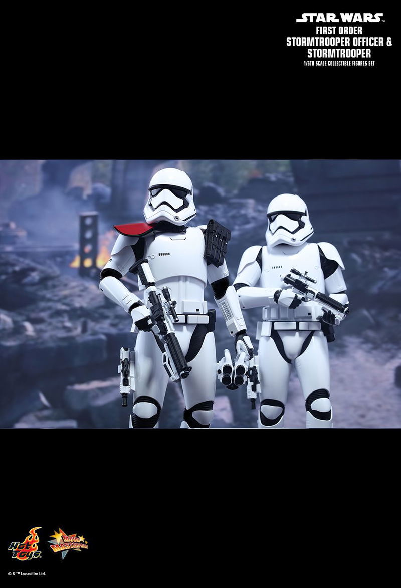 Star Wars The Force Awakens 1/6 Scale Collectible Figure: First Order Stormtrooper Officer and First Order Stormtrooper image 3