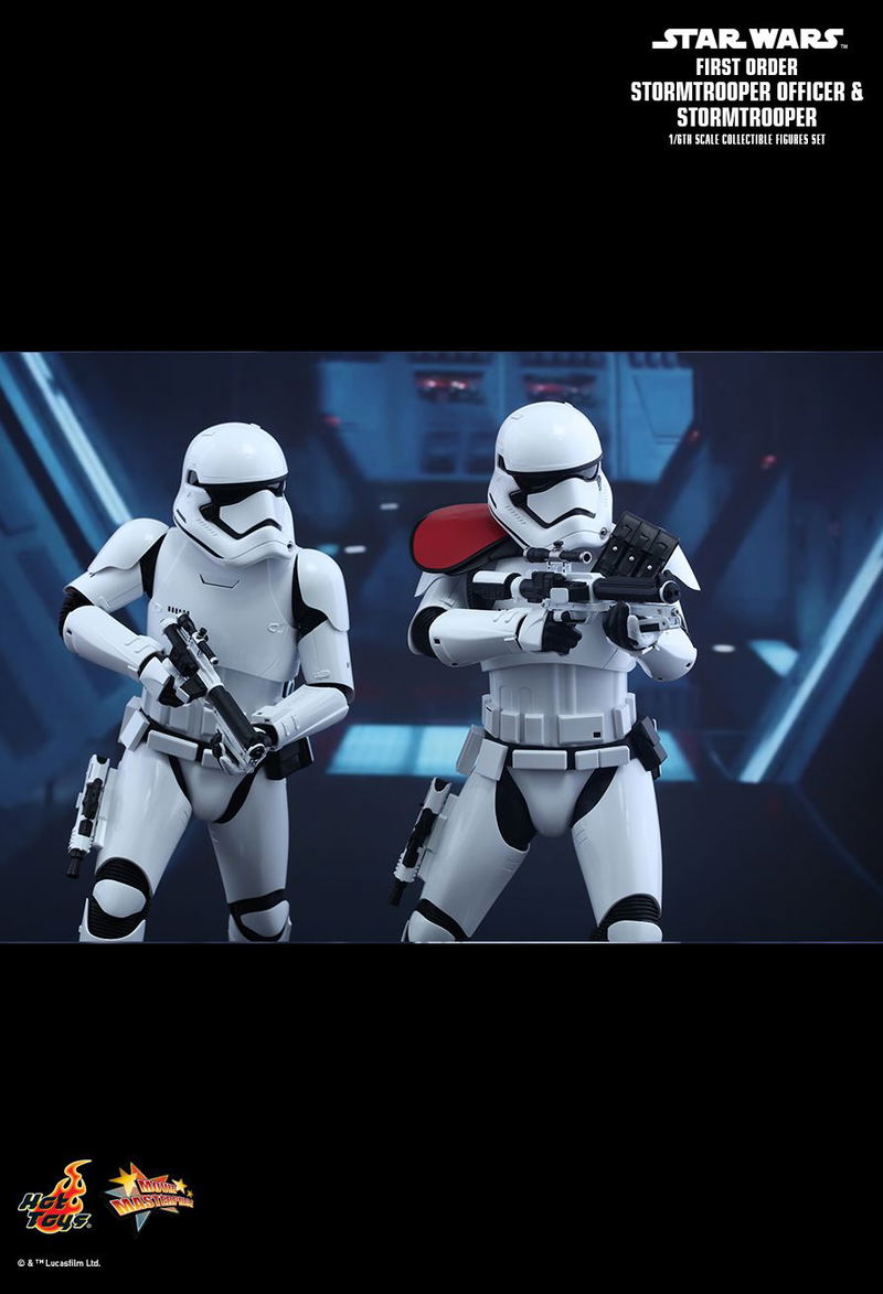 Star Wars The Force Awakens 1/6 Scale Collectible Figure: First Order Stormtrooper Officer and First Order Stormtrooper image 4