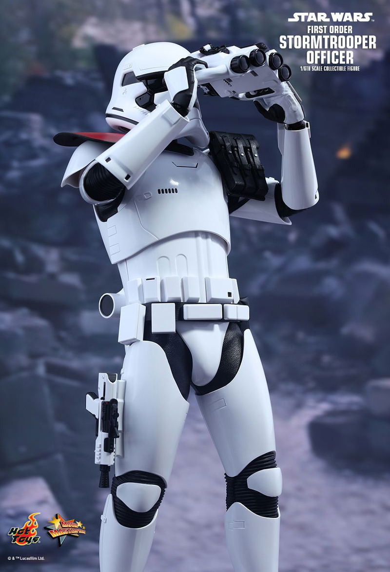 Star Wars The Force Awakens 1/6 Scale Collectible Figure: First Order Stormtrooper Officer and First Order Stormtrooper image 7