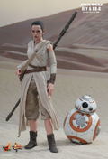 Star Wars The Force Awakens 1/6 Scale Collectible Set: Rey and BB-8 thumbnail 4
