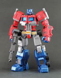 Hero of Steel Transformers: Convoy thumbnail 1