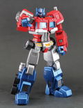 Hero of Steel Transformers: Convoy thumbnail 3