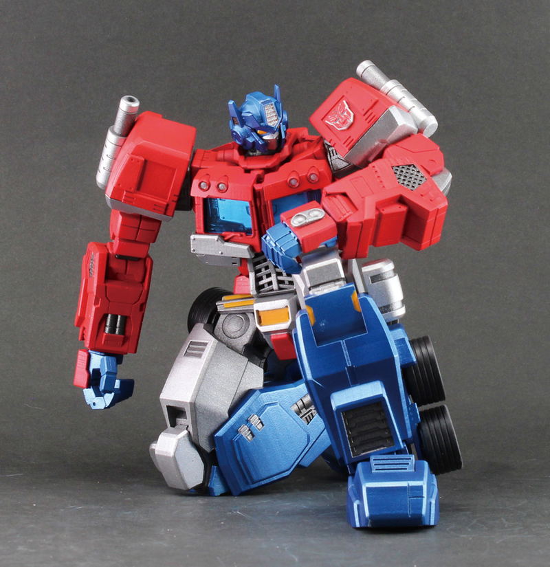 Hero of Steel Transformers: Convoy image 8