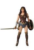 Mafex Batman v Superman Dawn of Justice: Wonder Woman thumbnail 1