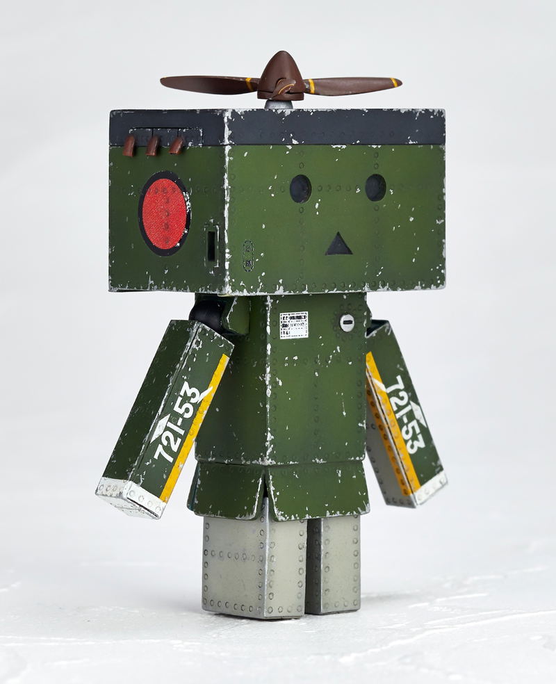 Revoltech Yotsuba&!: Danboard Mini Zero Fighter Model 52 Ver. image 12