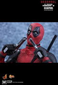 Deadpool 1/6 Scale Collectible Figure: Deadpool thumbnail 19