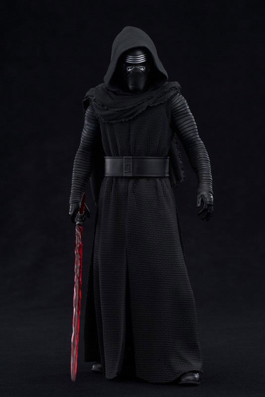 ARTFX+ Star Wars Episode VII The Force Awakens 1/10 Scale Pre-Painted Figure: Kylo Ren image 2