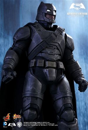 Batman v Superman Dawn of Justice 1/6 Scale Collectible Figure: Armored Batman