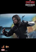 Captain America Civil War 1/6 Scale Collectible Figure: Winter Soldier thumbnail 12