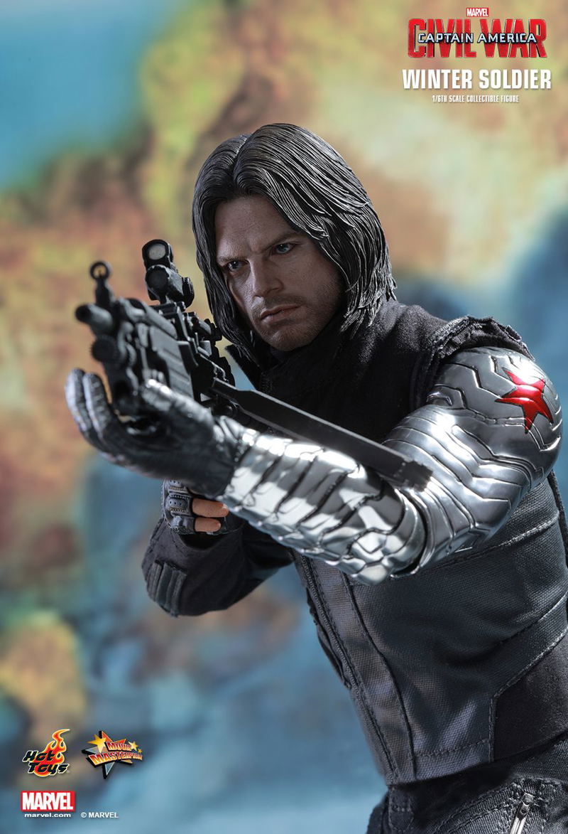 Captain America Civil War 1/6 Scale Collectible Figure: Winter Soldier image 3
