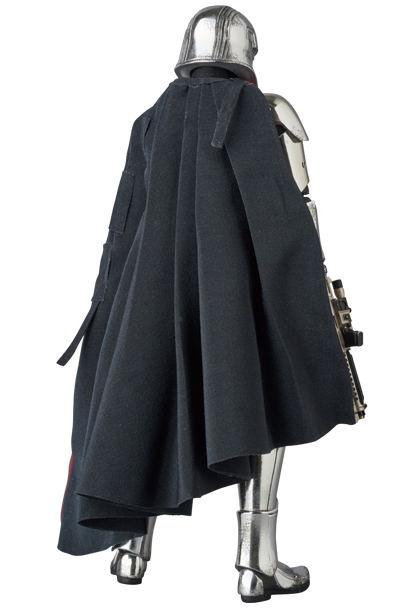 MAFEX Star Wars The Force Awakens: Captain Phasma image 2