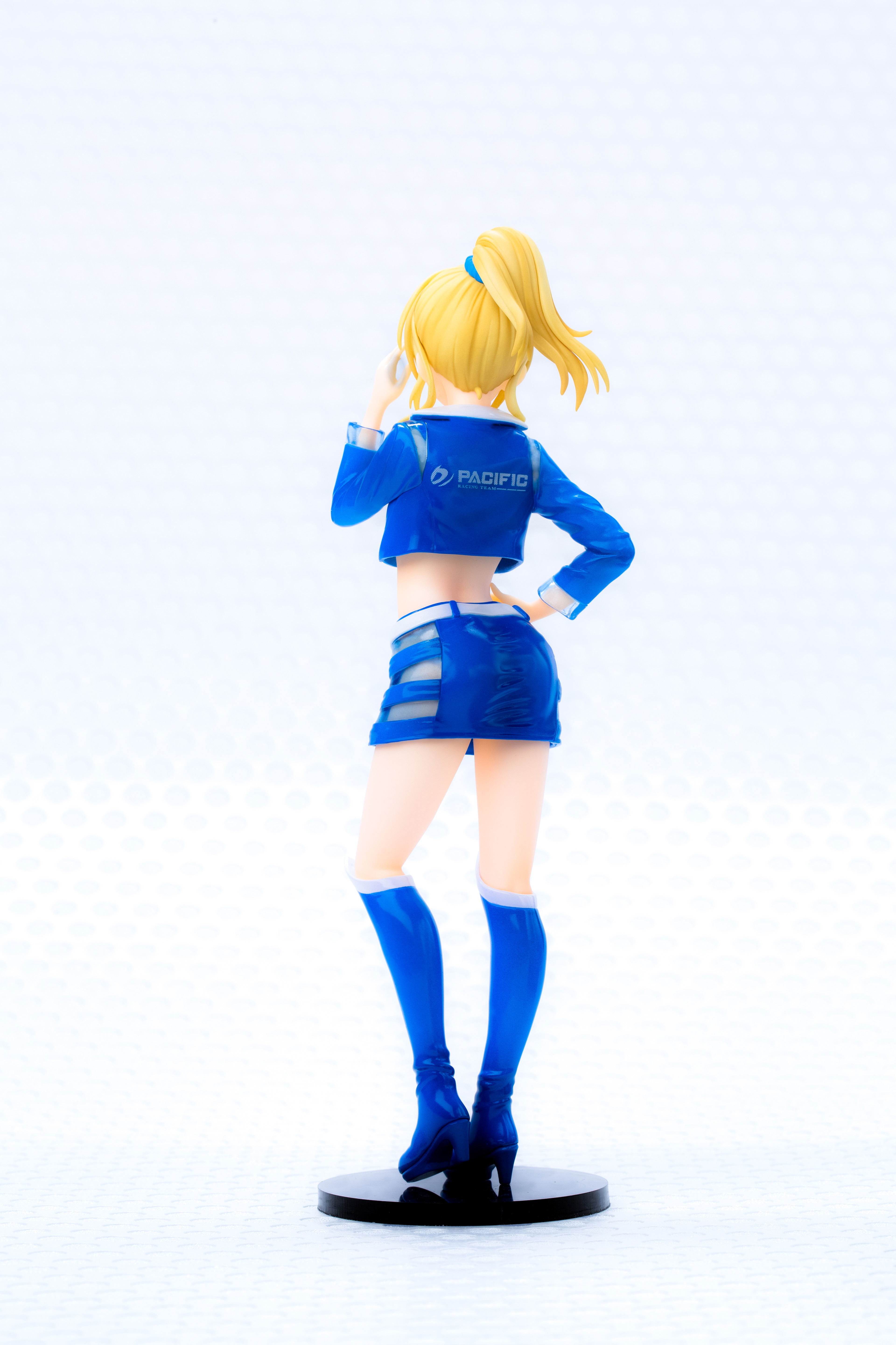 Alter Love Live! School Idol Festival: Eli Ayase (Maid Café Version) 1: 7 Scale PVC Figure Alter Love Live! School Idol Festival: Eli Ayase (Maid Café Version) 1: 7 Scale PVC Figure