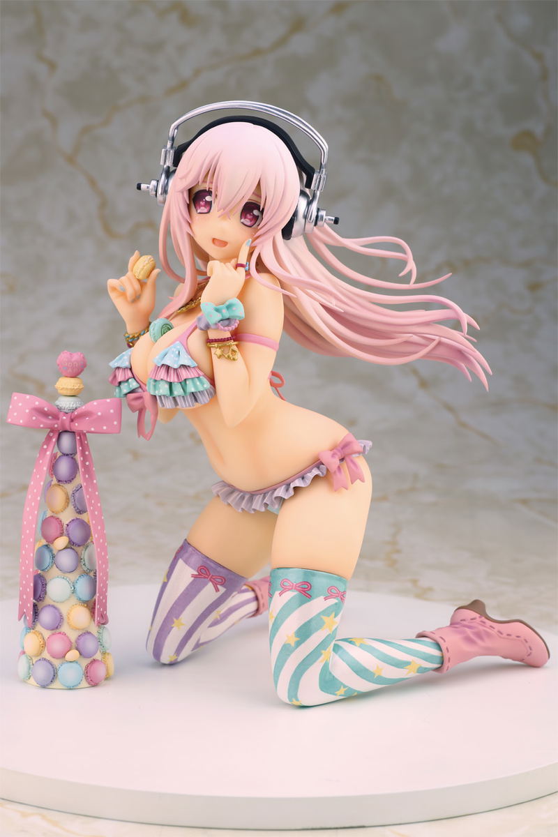 SoniAni Super Sonico The Animation 1/7 Scale Pre-Painted Figure: Super Sonico with Macaroon Tower image 5