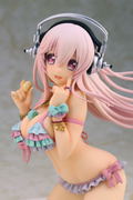 SoniAni Super Sonico The Animation 1/7 Scale Pre-Painted Figure: Super Sonico with Macaroon Tower thumbnail 8