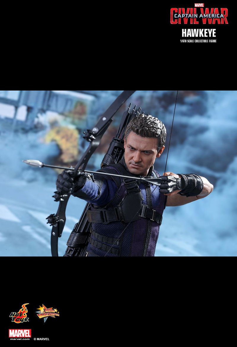 Captain America Civil War 1/6 Scale Collectible Figure: Hawkeye image 13