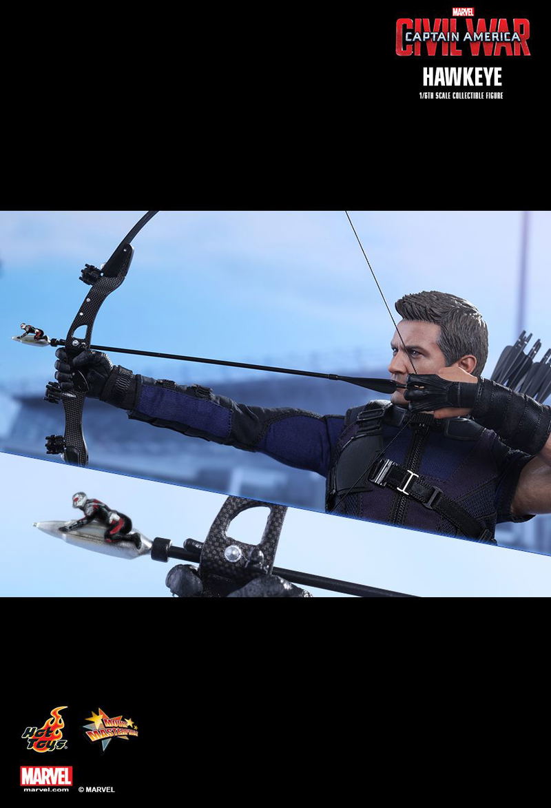 Captain America Civil War 1/6 Scale Collectible Figure: Hawkeye image 6