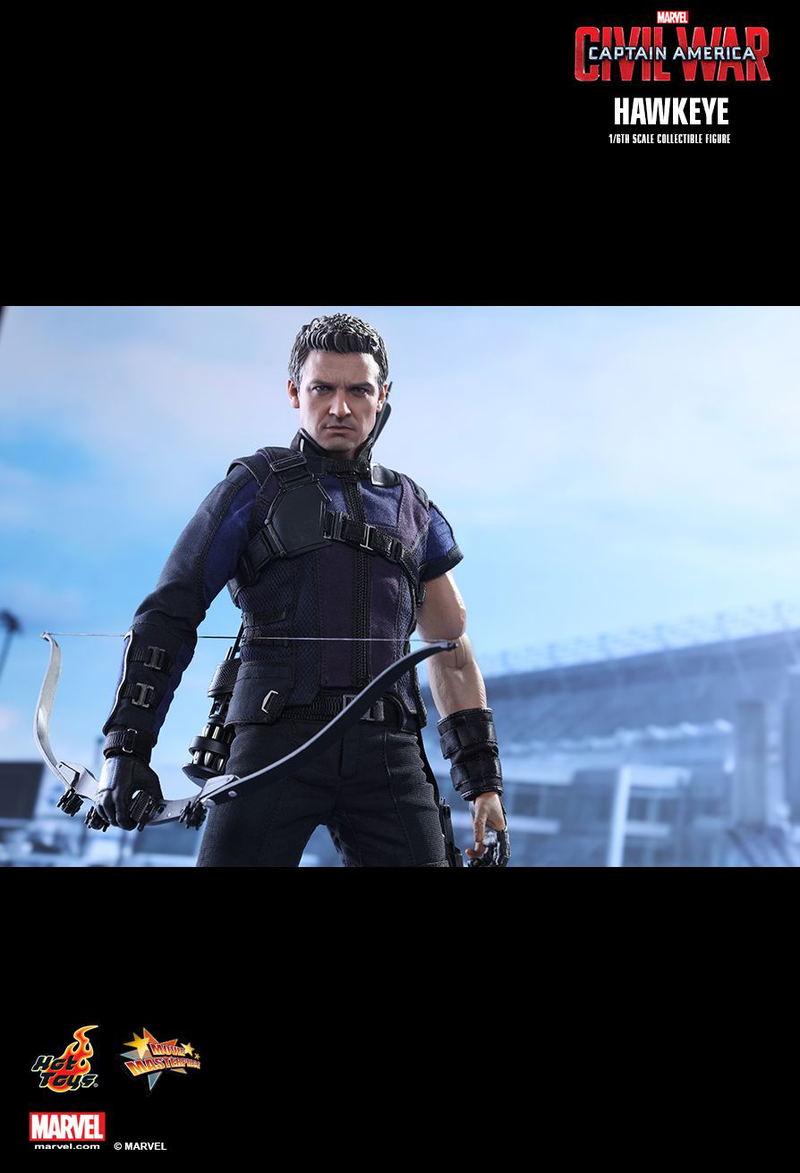 Captain America Civil War 1/6 Scale Collectible Figure: Hawkeye image 10