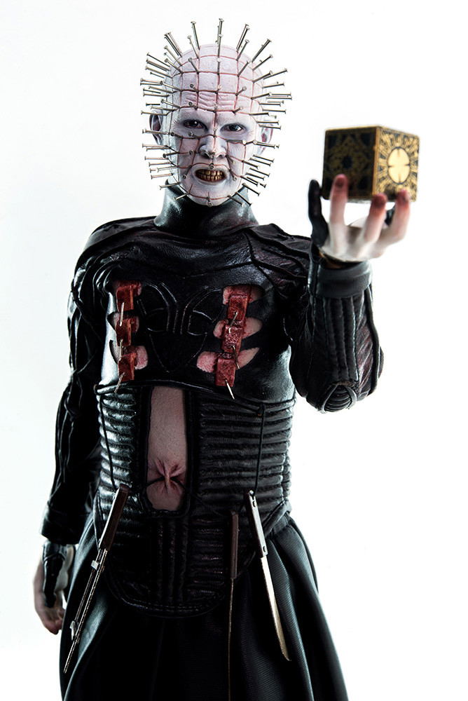 Hellraiser III: Hell on Earth 1/6 Scale Action Figure: Pinhead image 5