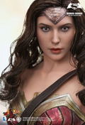 Batman v Superman Dawn of Justice 1/6 Scale Collectible Figure: Wonder Woman thumbnail 6