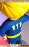 Fallout 4 Polystone Resin: Vault Boy 111 Charisma Mega Bobblehead thumbnail 23