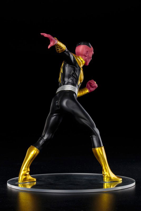 ARTFX+ DC Comics New 52 1/10 Scale Pre-Painted Figure: Sinestro image 4