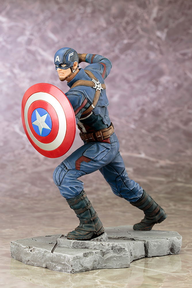 ARTFX+ Captain America Civil War 1/10 Scale Pre-Painted Figure: Captain America Civil War image 3