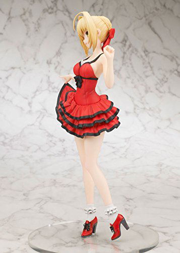 Fate/EXTRA CCC: Saber Crimson Modern Costume image 4