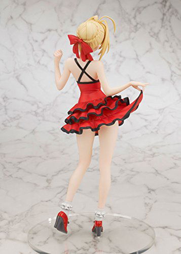 Fate/EXTRA CCC: Saber Crimson Modern Costume image 5