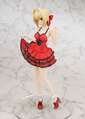 Fate/EXTRA CCC: Saber Crimson Modern Costume image 8