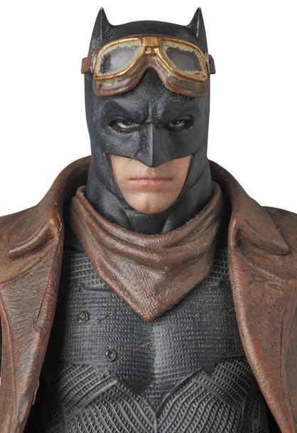 MAFEX Batman v Superman Dawn of Justice: Knightmare Batman image 6