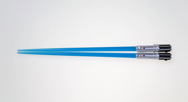 Star Wars Bacchette Darth Vader & Luke Skywalker Lightsaber Chopstick Star Wars Bacchette Darth Vader & Luke Skywalker Lightsaber Chopstick