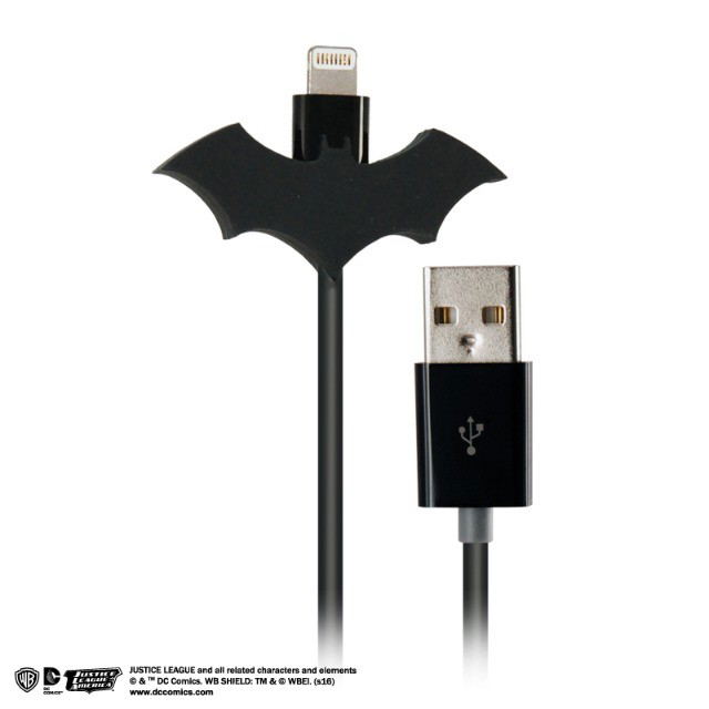 DC Comics Justice League Lightning Charge Cable for iPad/iPhone (Batman) image 2