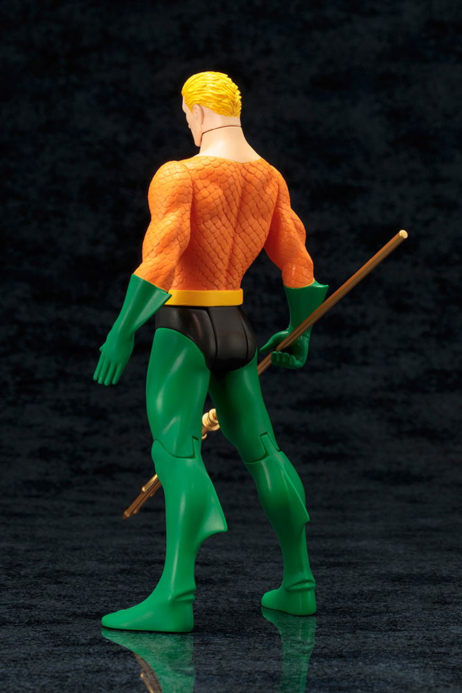 ARTFX+ DC Universe Super Powers Classics 1/10 Scale Pre-Painted Figure: Aquaman image 4