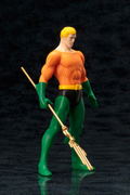 ARTFX+ DC Universe Super Powers Classics 1/10 Scale Pre-Painted Figure: Aquaman thumbnail 9