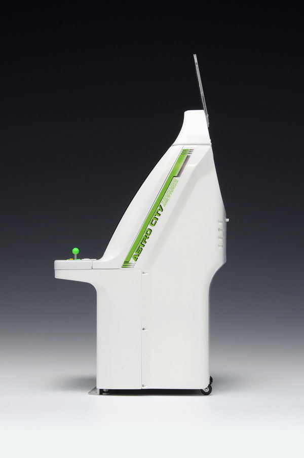 Memorial Game Collection 1/12 Scale Plastic Model Kit: Astro City Arcade Machine Sega Titles (Re-run) image 9